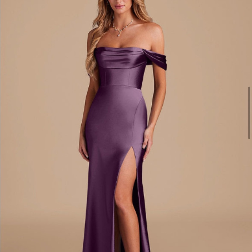 Elegant Purple Off-Shoulder Evening Gown for PETITE WOMAN